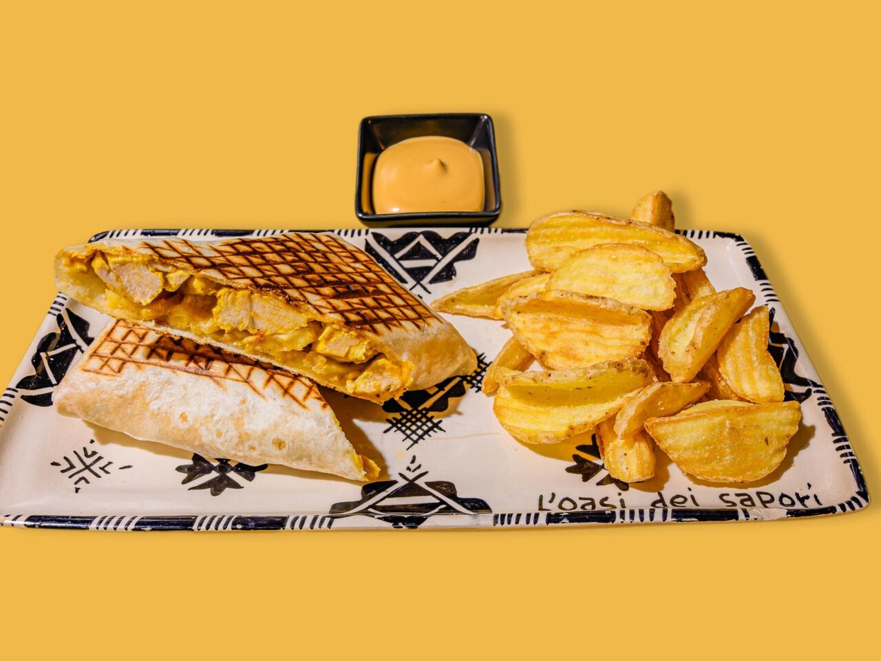 French tacos con patatine fritte